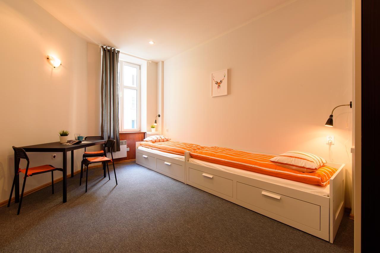 Constitution Square Rooms Varsóvia Exterior foto